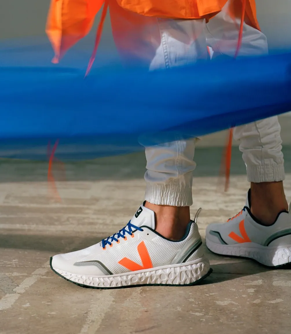 CONDOR MESH WHITE ORANGE FLUO<VEJA Hot