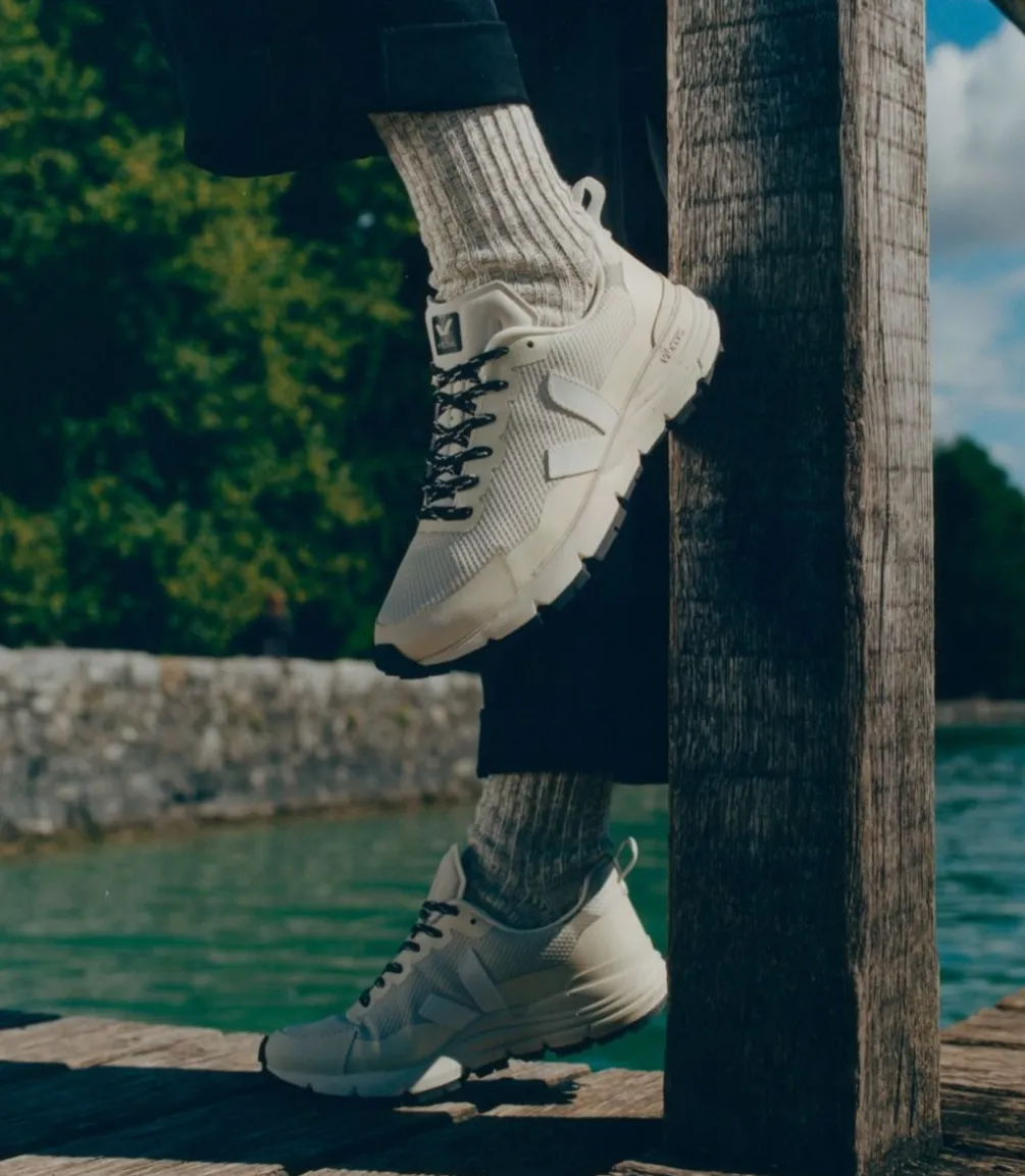 DEKKAN ALVEOMESH NATURAL WHITE<VEJA Cheap