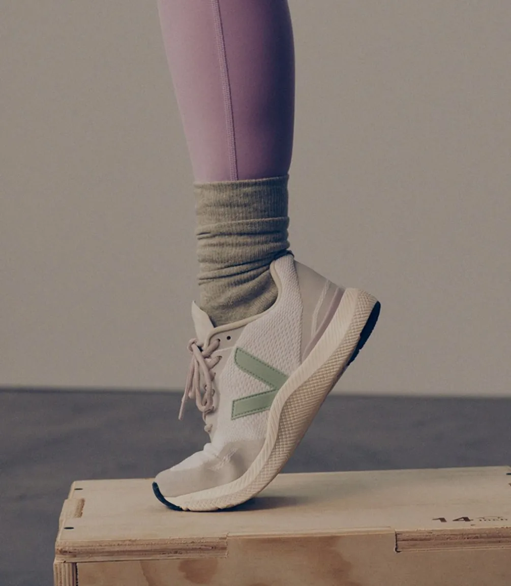 IMPALA ENGINEERED-MESH EGGSHELL MATCHA<VEJA Flash Sale