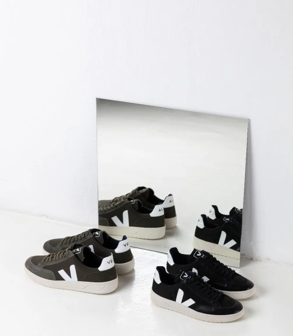 V-12 B-MESH BLACK WHITE<VEJA Flash Sale