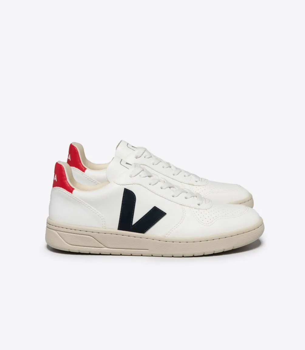 V-10 CWL WHITE NAUTICO PEKIN<VEJA Sale