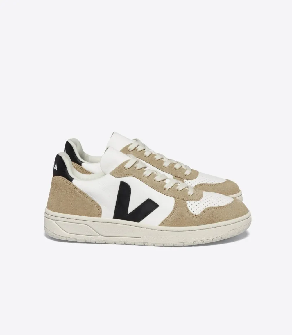 V-10 LEATHER WHITE BLACK SAHARA<VEJA Fashion