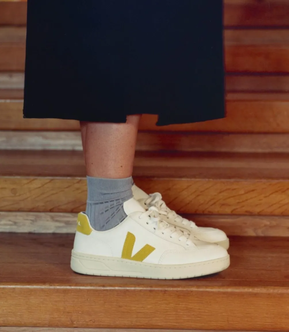 V-12 LEATHER WHITE LIQUOR<VEJA Cheap