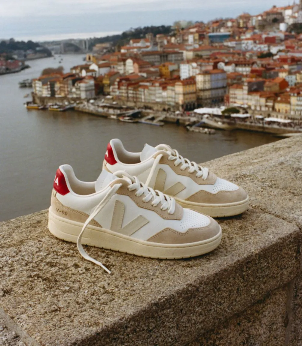 V-90 LEATHER WHITE PIERRE PEKIN<VEJA Best Sale
